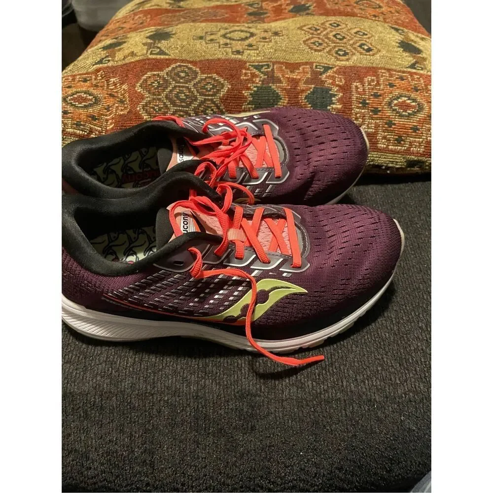 Saucony womens purple